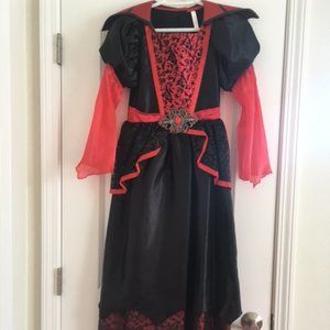 Halloween Vampires Queen Costume. 11-14 yr. & 20% OFF if you buy 4 items I sell!